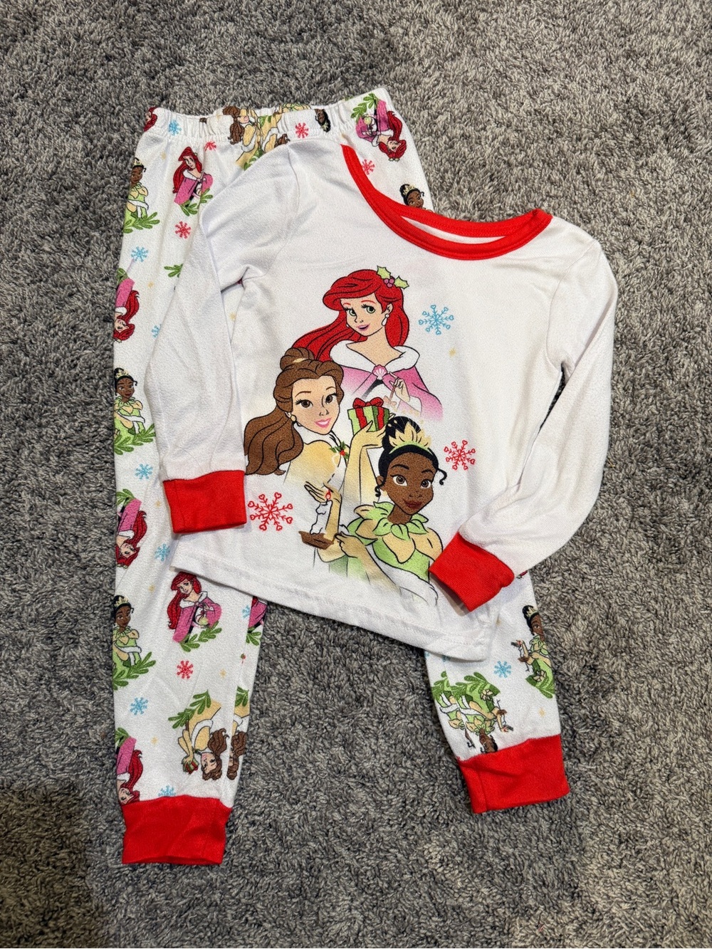 Disney Girls White & Red Princess Christmas Winter Holiday Pajama Set